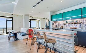 The Lodge At Gulf State Park, A Hilton Hotel